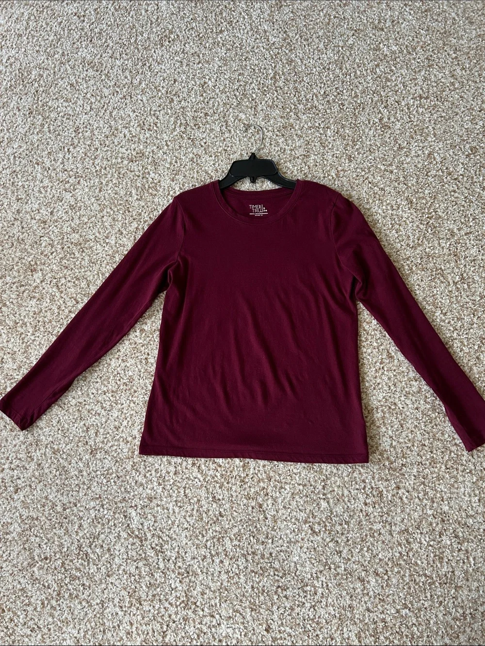 Time and Tru Long-Sleeve Crewneck Top - Wine